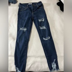 Blue skinny jeans